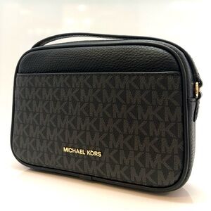 Michael Kors Jet Set Small Leather Camera Crossbody Bag Black Signature